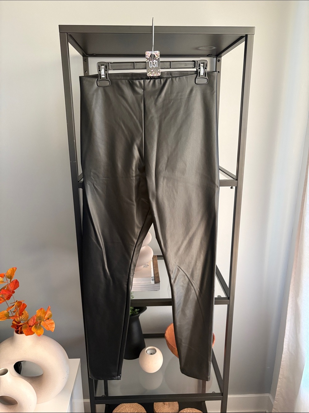 031 Black Faux Leather woman’s Pants